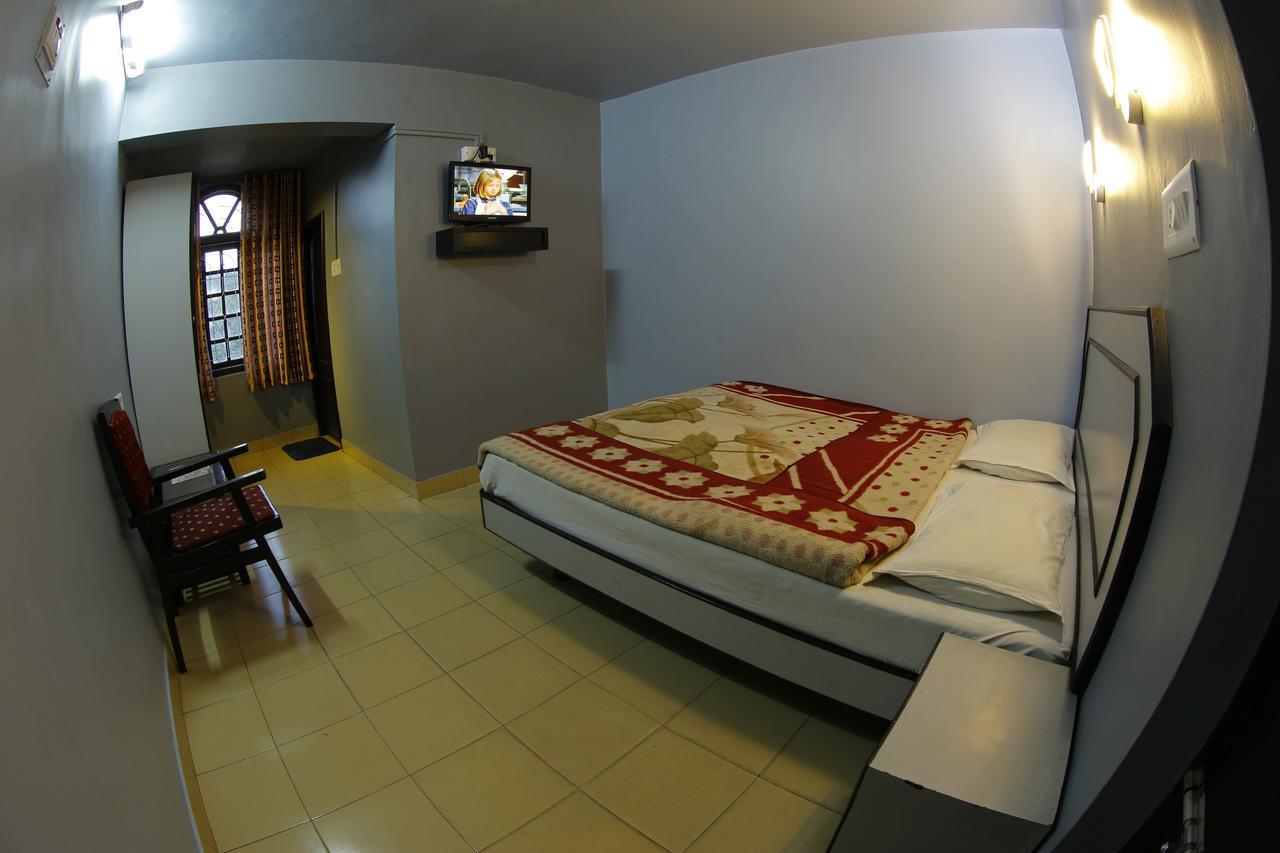 Hotel City Palace Ooty Exterior photo